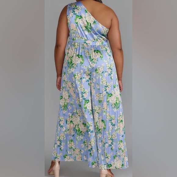 NEW YORK & COMPANY Plus One Shoulder Pleaded Jumpsuit,Color Lavender ,XXL Size - Picture 2 of 6